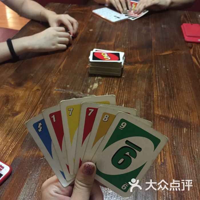 桌游休闲吧怎么样_桌游休闲吧装修风格_好玩的休闲桌游