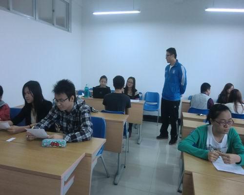高中破冰班会游戏,趣味游戏助力新同学迅速融入